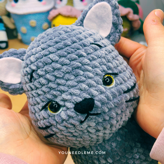 Commande personnalisée "Sara - chat gris"